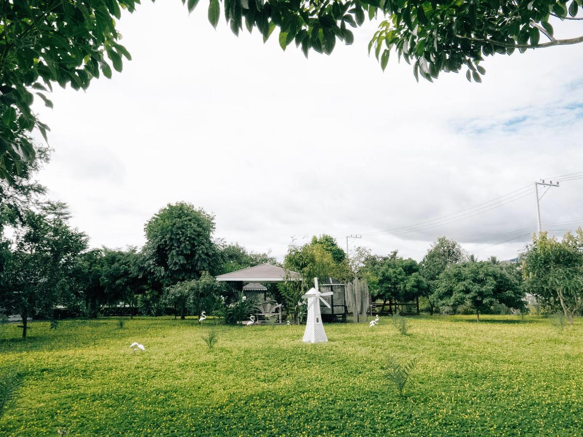 Rai Fahpratan Home And Garden Ban Pak Ngam  Luaran gambar