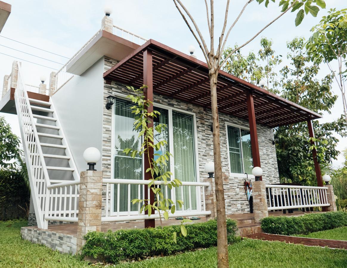 Rai Fahpratan Home And Garden Ban Pak Ngam  Luaran gambar