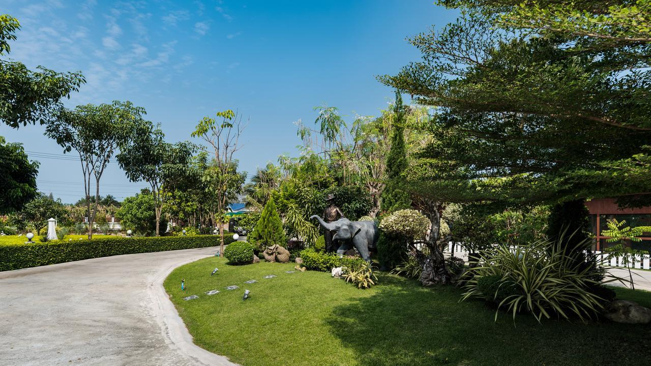 Rai Fahpratan Home And Garden Ban Pak Ngam  Luaran gambar